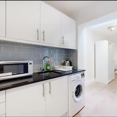 런던 New Spacious 1 Bed Studio Flat In Aldgate 아파트 외부 사진