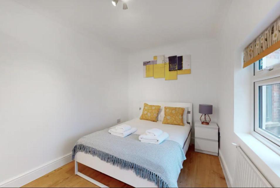 런던 New Spacious 1 Bed Studio Flat In Aldgate 아파트 외부 사진